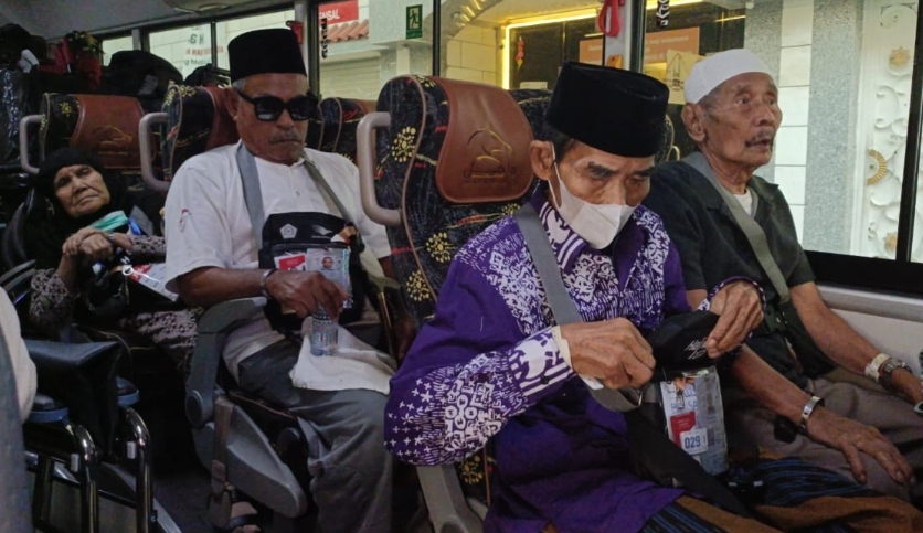 CEK Begini Layanan Haji Lansia, Disabilitas dan Risti Saat Safari Wukuf Haji 2025