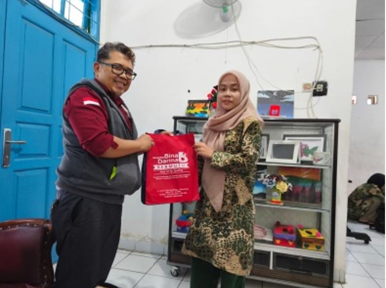 Kolaborasi Inklusif: Tim Peneliti UBD dan SLB Pelita Harapan Kembangkan Buku Digital Adaptif untuk Anak ASD