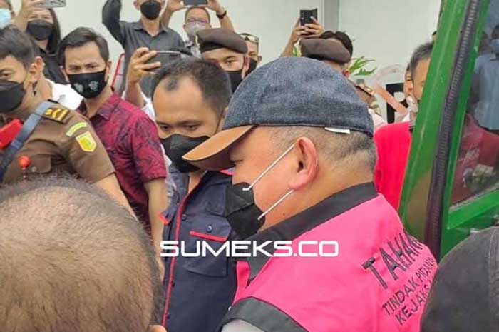 PT Palembang Kurangi Hukuman Alex Noerdin