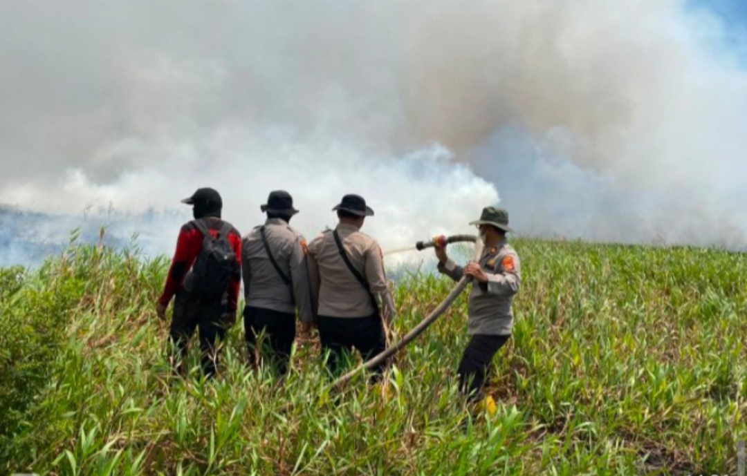 Ratusan Titik Api Terdeteksi di Cengal, Polres OKI Intensifkan Mitigasi Karhutla