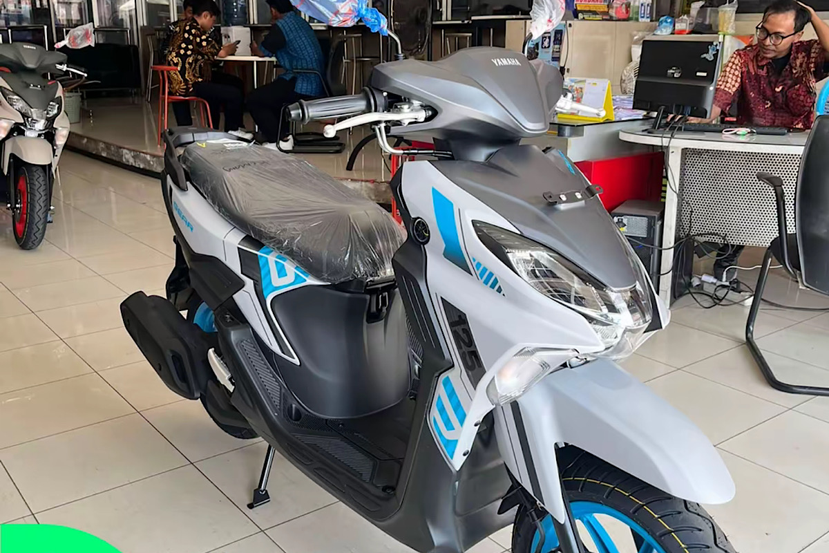 Yamaha Gear Ultima 125 Varian Warna Baru Solid Blue, Mesin Hybrid Kasih Akselerasi Instan di Putaran Bawah 