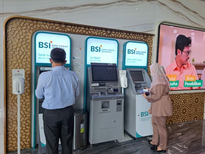 Alhamdulillah, Layanan Cabang, ATM dan Mobile Banking BSI sudah Kembali Normal