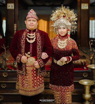 Happy Wedding Tia dan Adna! Crew Content Writer SUMEKS.CO Resmi Menjadi Pasangan Suami Istri Bahagia