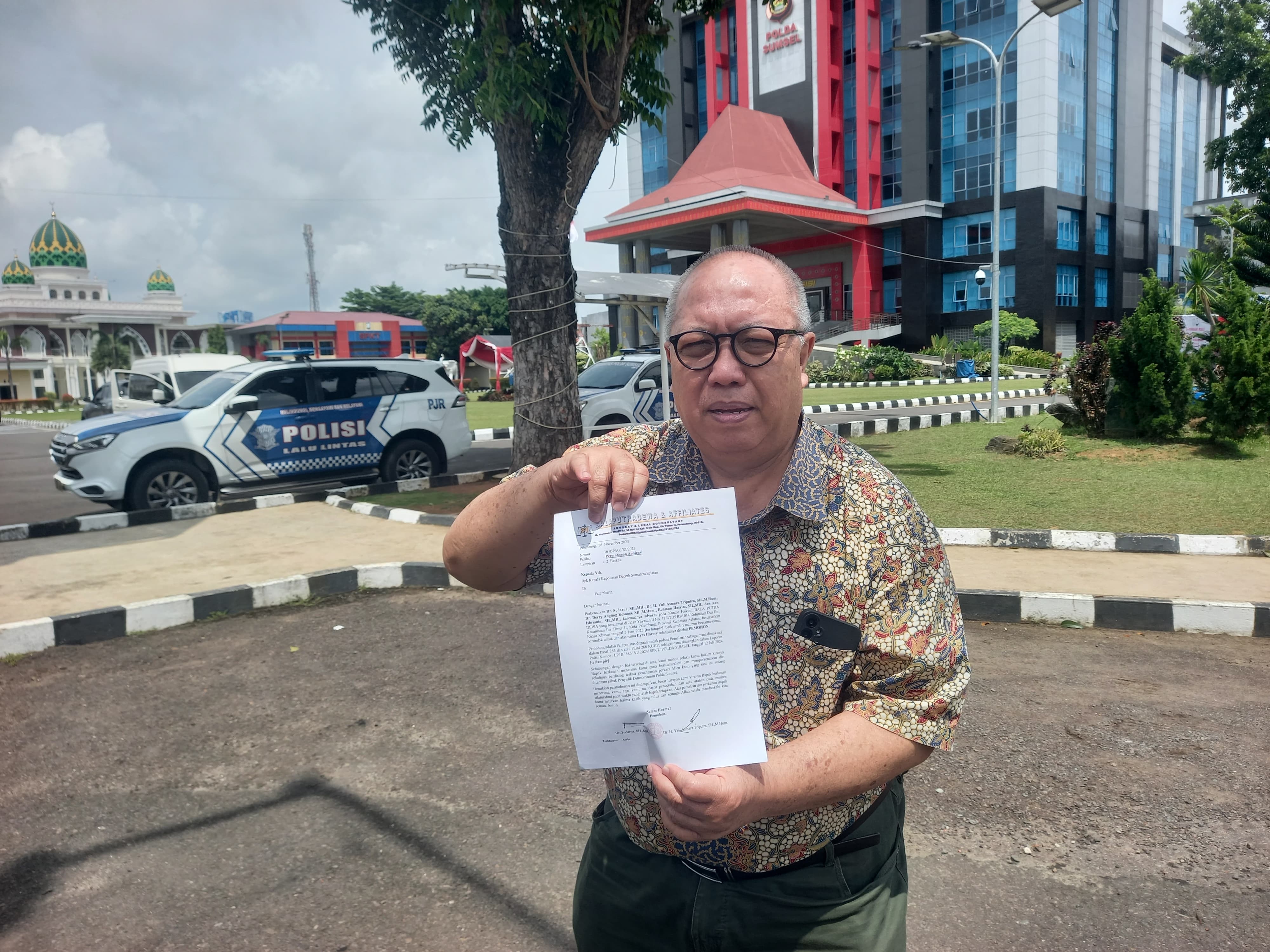 Datangi Mapolda Sumsel 2 Tahun Kasus Mandek, Kuasa Hukum Pertanyakan Perkara Sebut Lapor Tim Reformasi Polri