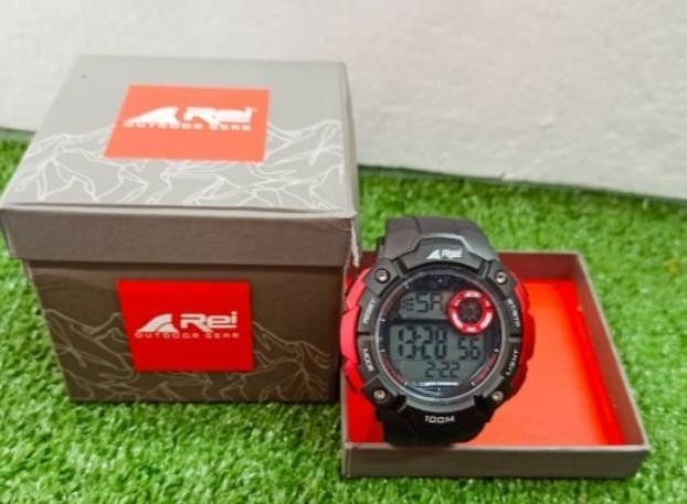 3 Rekomendasi Jam Tangan Arei Model Outdoor yang Cocok Dipakai Saat Lebaran, Biar Gak Dibilang Culun!