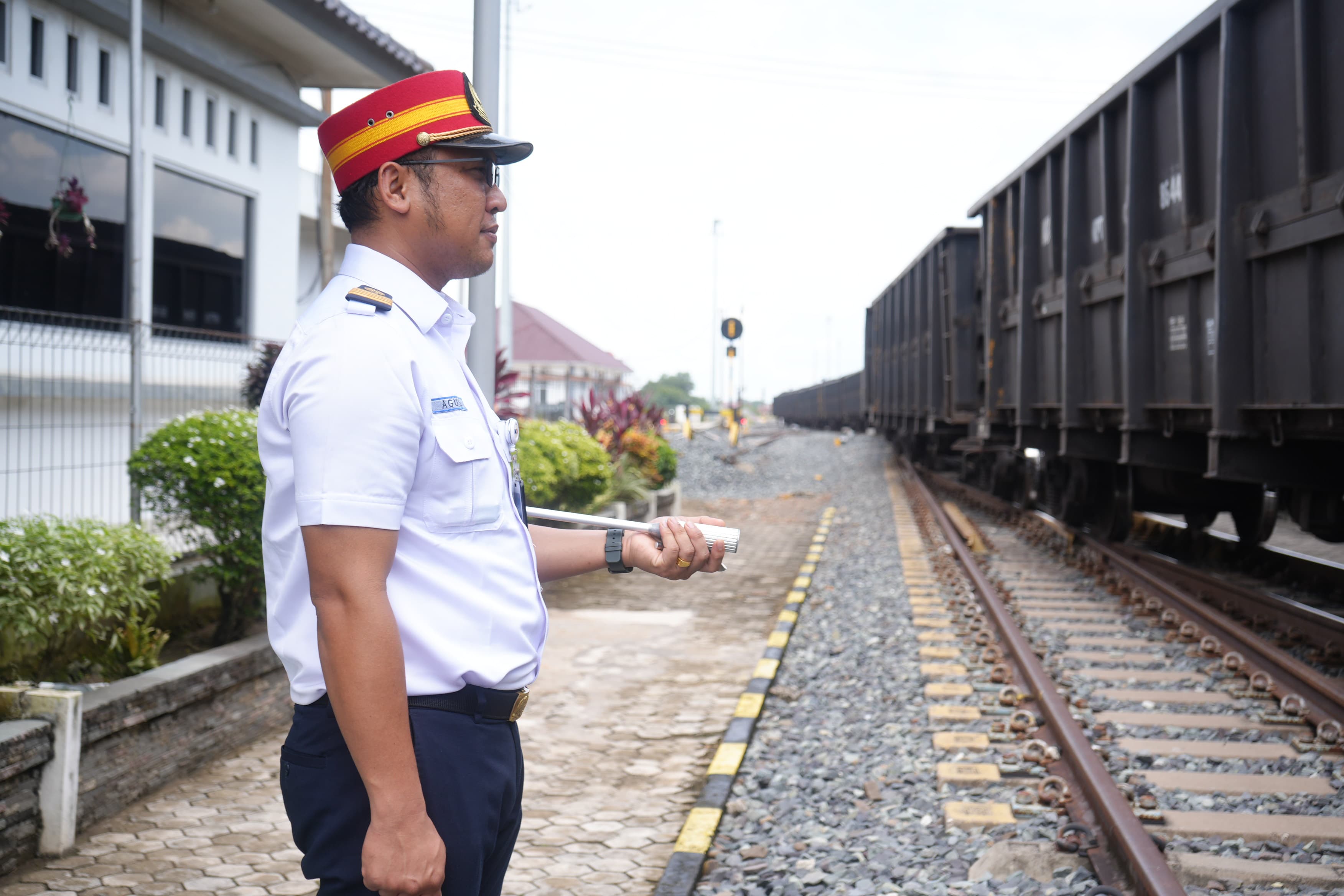 KAI Divre III Palembang Perkuat Komitmen Keselamatan melalui Sertifikasi Petugas Operasional