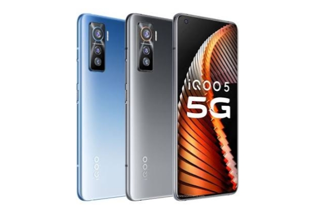 Vivo iQOO 5 5G: HP Minimalis yang Hadir dengan Desain Modern dan Performa Unggul