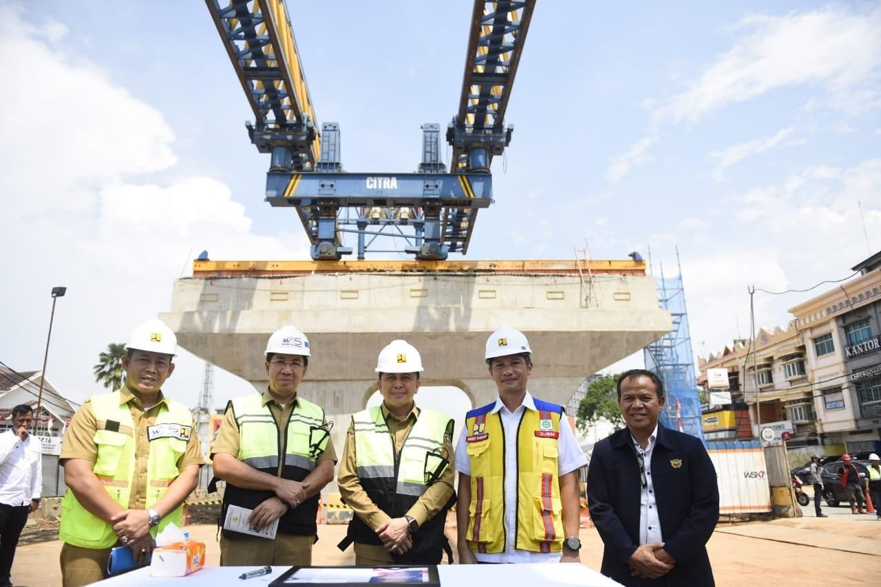 Pj Gubernur Sumsel Agus Fatoni Tinjau Pengerjaan Pembangunan Fly Over Sekip Ujung Palembang