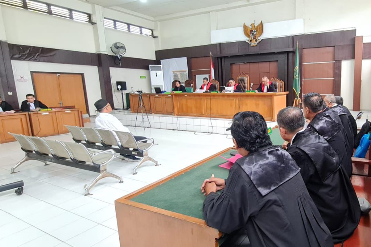 Rugikan Negara Rp9,6 Miliar, Mantan Kades Bukit Batu Kecamatan Air Sugihan OKI Jalani Sidang Perdana 