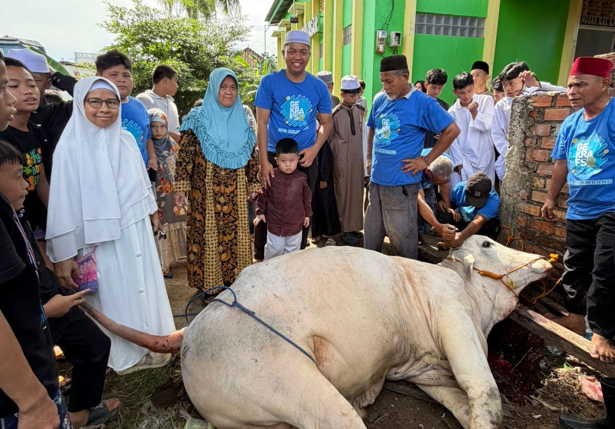 Momen Idul Adha 1447 Hijriah, GEKRAFS Palembang Berbagi Kebahagiaan Salurkan Tiga Sapi