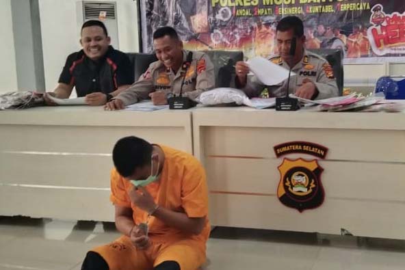 Selama 3 Hari, Karyawan Ekspedisi Habiskan Rp 266 Juta Uang Perusahaan untuk Main Judi Slot