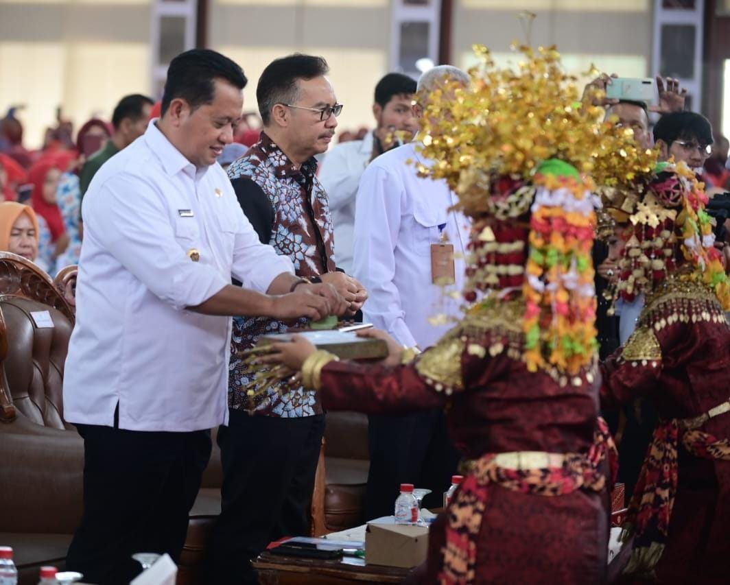 Kepala BKKBN RI Berikan Apresiasi Kepada Bupati Askolani