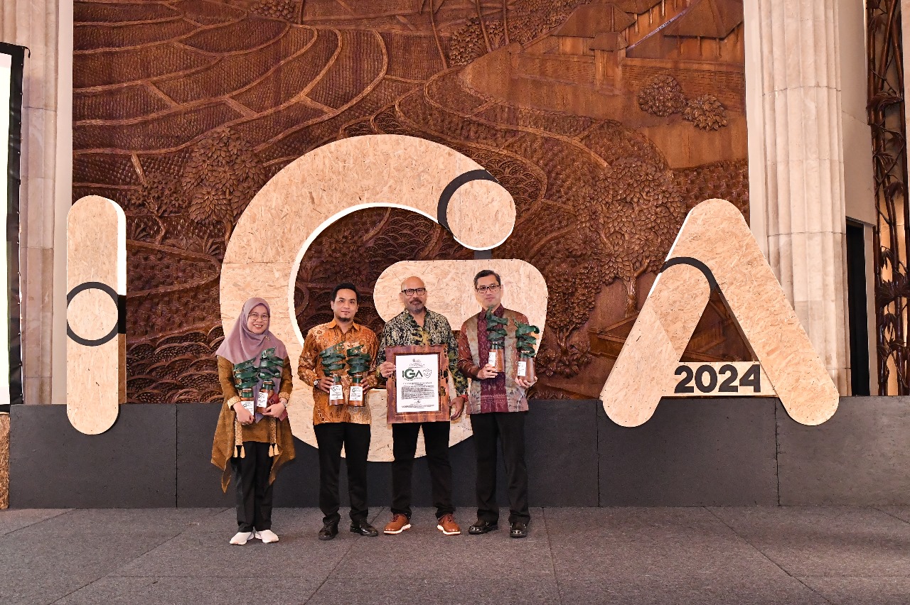 Fantastis! PT Pusri Palembang Borong 11 Penghargaan Pada Indonesia Green Awards 2024, Ini Kategori yang Diraih