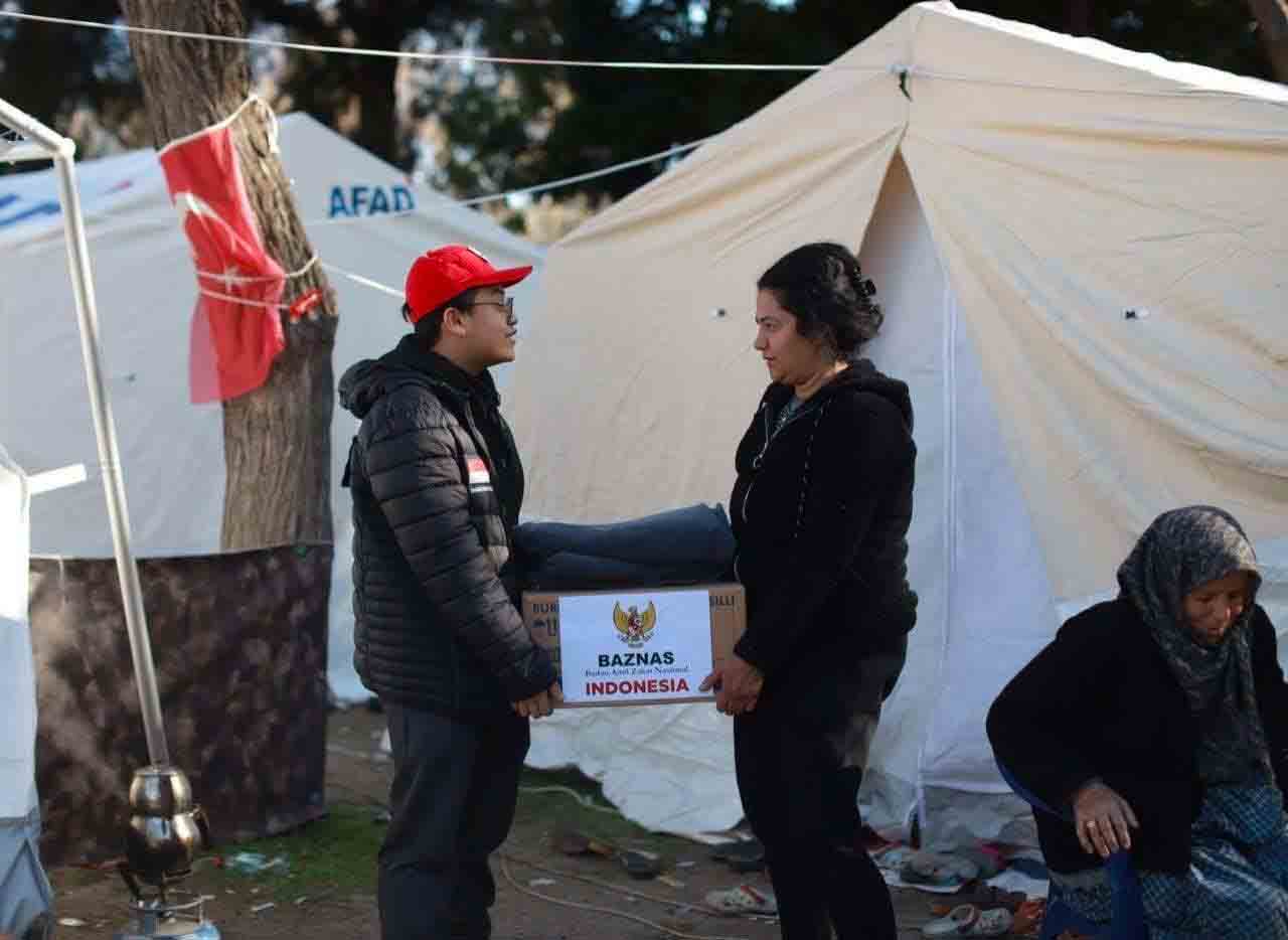 Baznas Distribusikan Makanan dan Paket Kebersihan Diri untuk Korban Gempa Turki