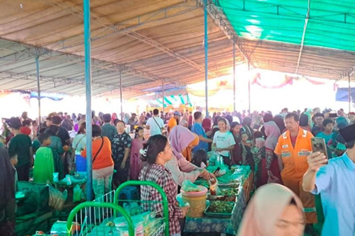 Pedagang Makanan Terbantu dengan Adanya Pasar Beduk Masjid Agung Sungai Lilin