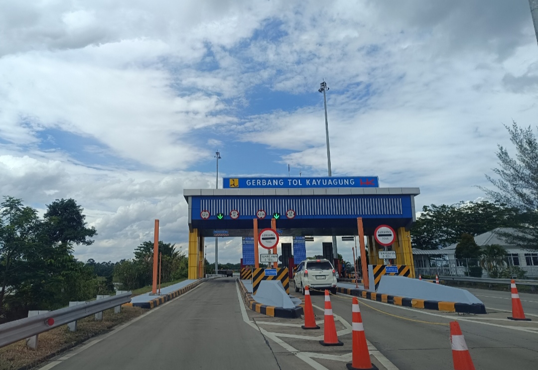 Libur Nataru Jalan Tol Kayuagung-Palembang Sediakan 5.000 Kartu Uang Elektronik Baru