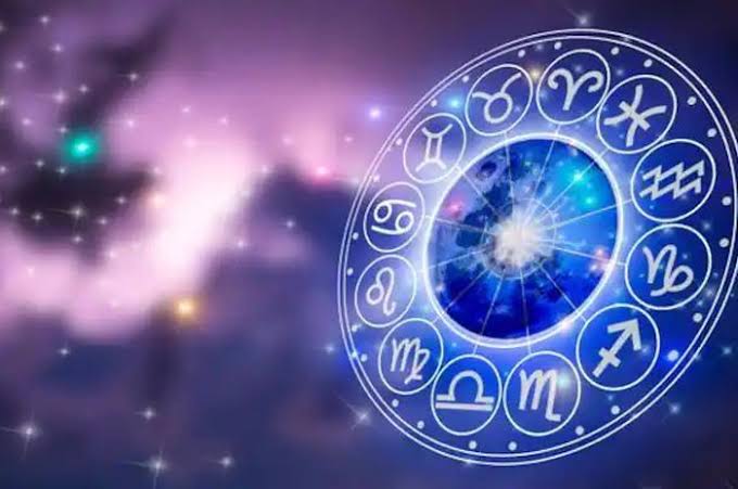 Ramalan 12 Zodiak Hari Ini: Peluang Baru, Keuangan Stabil, dan Asmara Menghangat
