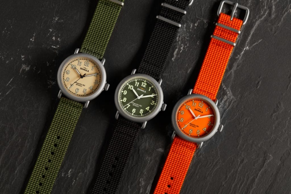 Huckberry dan Shinola Berkolaborasi Menciptakan Jam Tangan Lapangan Bergaya Militer, Prototipe Model Runwell