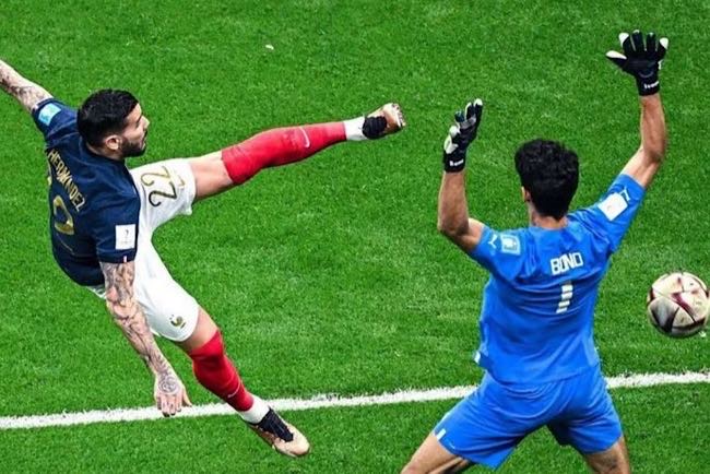 Prancis Unggul Cepat Lewat Gol Theo Hernandez, Pancing Maroko Main Terbuka, Laga Saling Serang Makin Seru