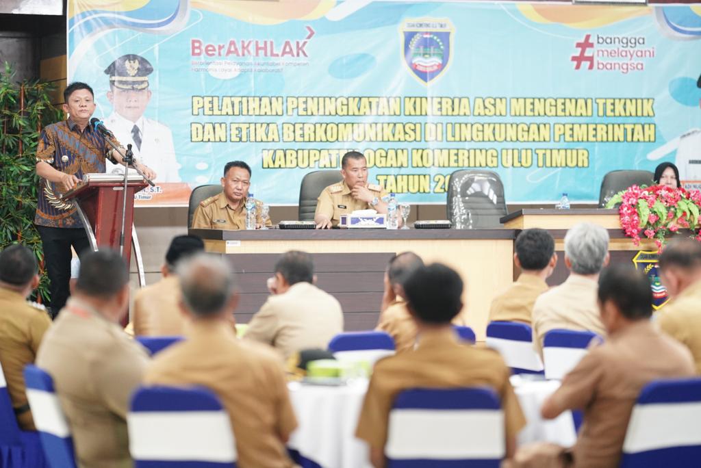 BKPSDM Gelar Peningkatan Kinerja ASN Mengenai Teknik dan Etika Berkomunikasi