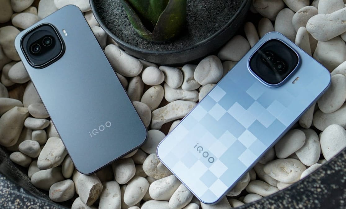 iQOO 15R Mengusung Dual Chipset Menggunakan Sistem Operasi Android 16 