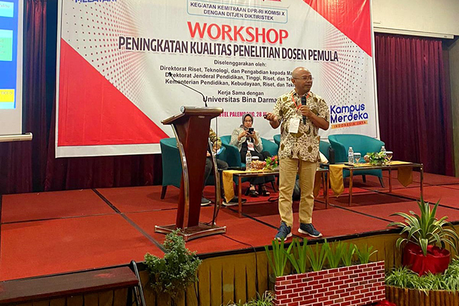 Universitas Bina Darma Palembang Selenggarakan Workshop Peningkatan Kualitas Penelitian Dosen Pemula