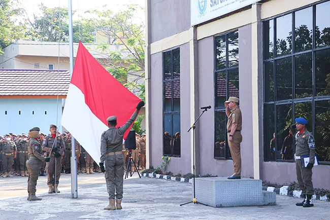 Pol PP Harus Tegas dan Profesional