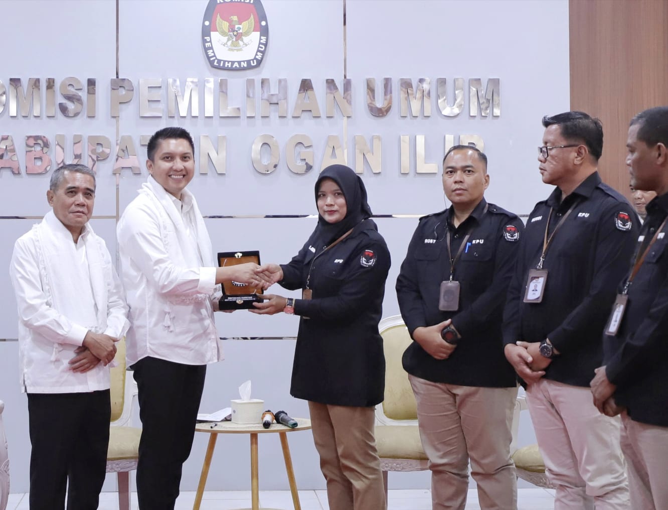 KPU Ogan Ilir Nyatakan Berkas Persyaratan Pencalonan Panca-Ardani Lengkap untuk Ikuti Pilkada 2024