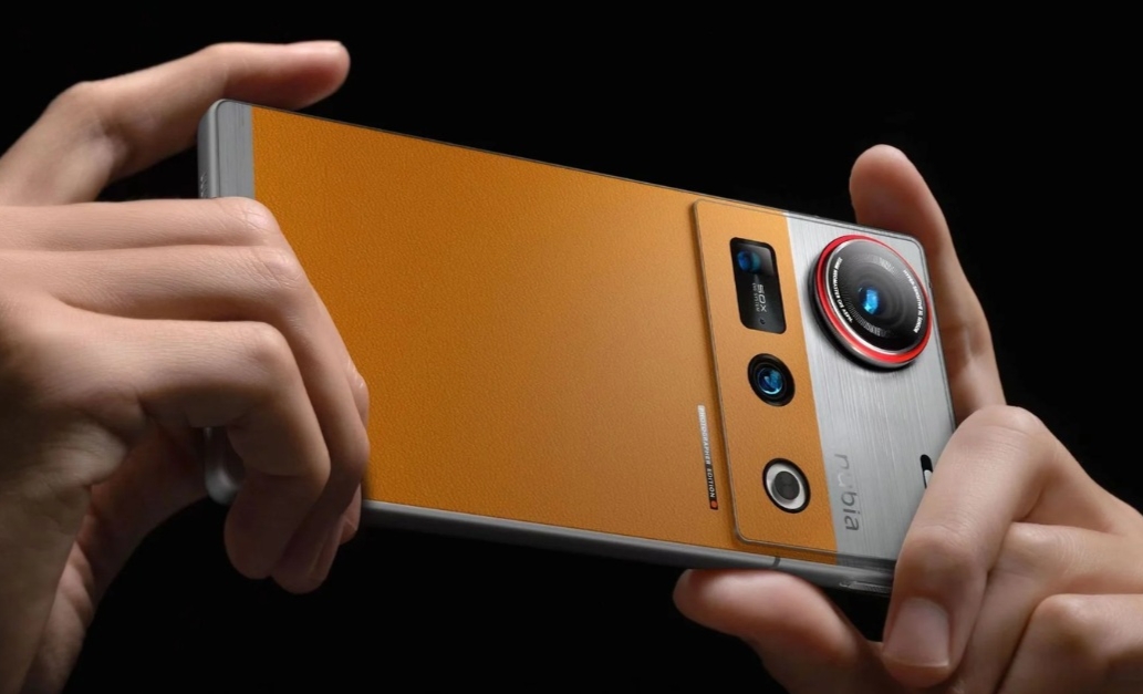 Nubia Z70S Ultra Ditenagai Chipset Snapdragon 8 Elite dan Punya Tampilan Desain Unik 