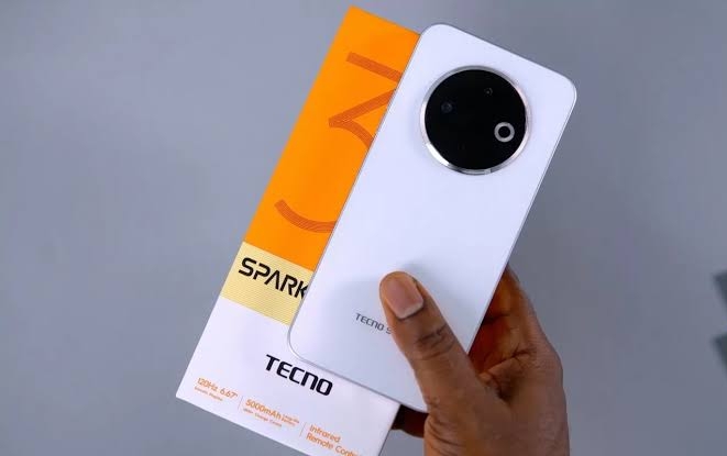 Smartphone Tecno Spark 30C Hadir dengan Sistem Operasi Lengkap dengan Layar HD+