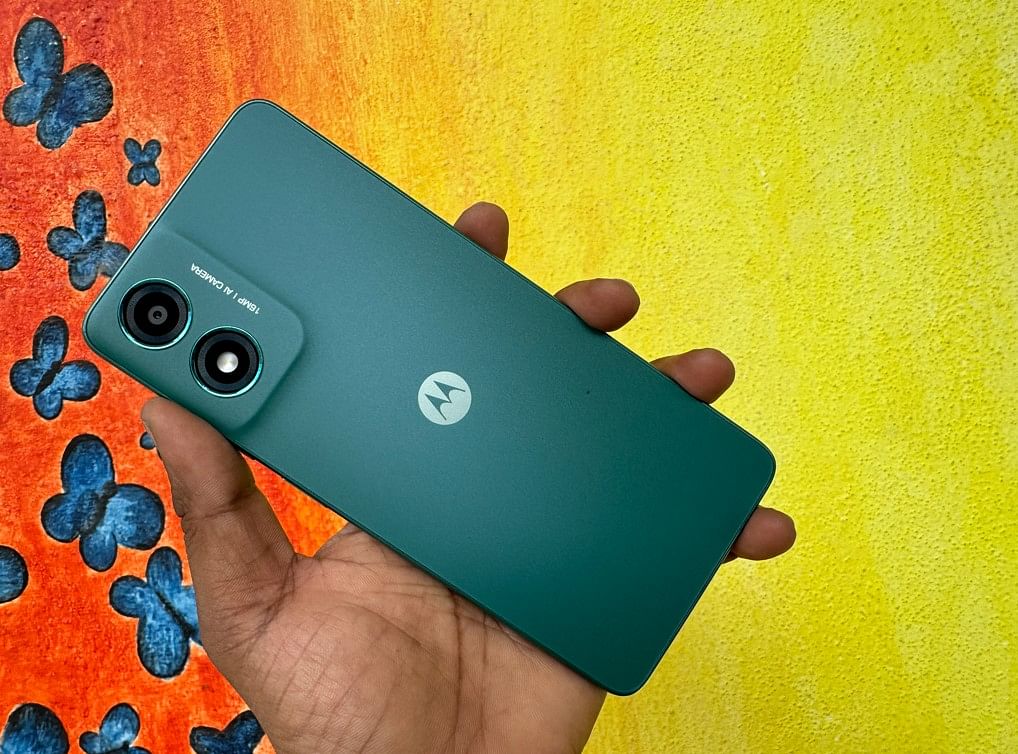 Spesifikasi Hp Motorola Moto G04: Apa Saja Fitur Keunggulan yang Dimiliki dengan Harga yang  Murah?