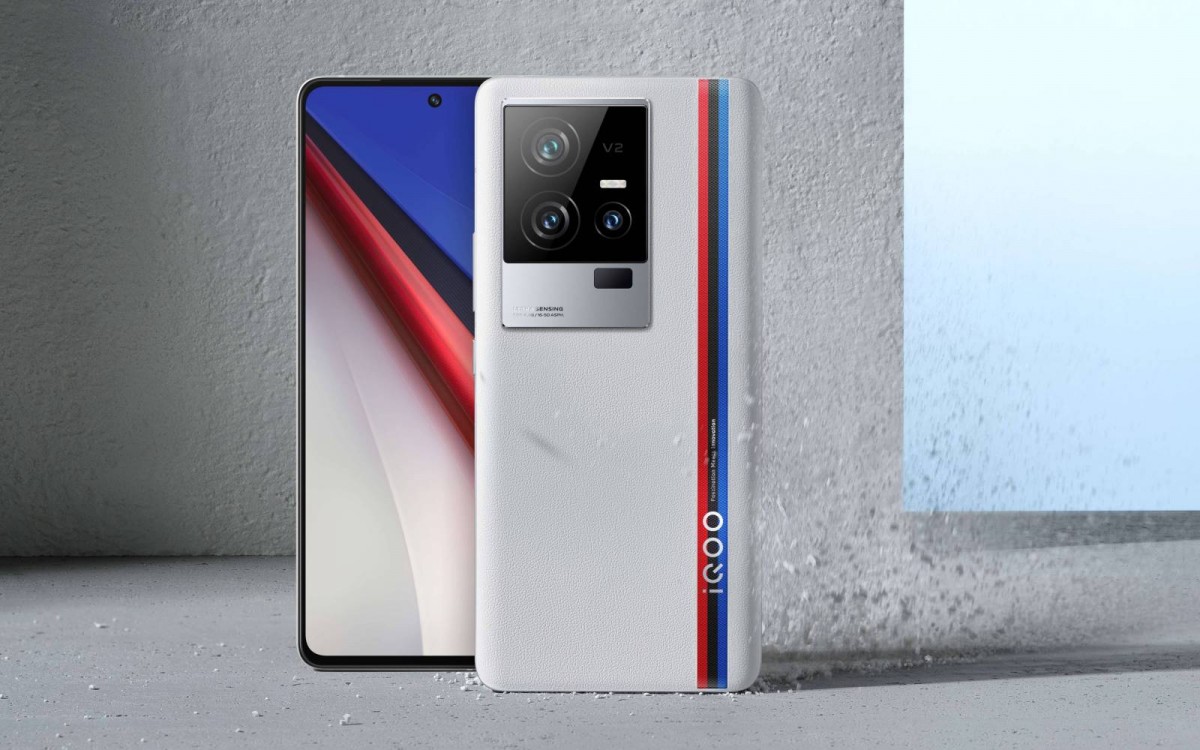 iQOO 11 Pro, Ponsel Bodi Tipis Andalkan Chipset Snapdragon 8 Gen 2