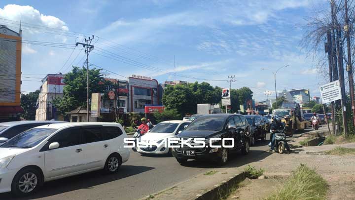 Lebaran Beda Hari, Jalan Protokol Palembang Ramai