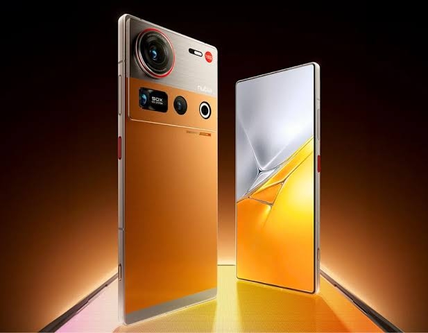 ZTE Nubia Z80 Ultra Hadirkan Kapasitas Baterai Besar dengan Fitur Fast Charging