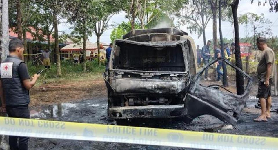 Sopir Truk Tangki Angkut BBM yang Terbakar Hebat di Kebun Karet Menghilang