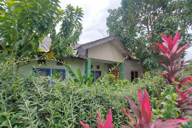Densus 88 Antiteror Amankan Barang Bukti Ini dari Rumah Terduga Teroris di Tanjung Barangan Palembang 