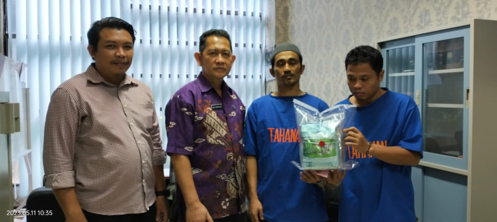 BNN Sumsel Ringkus 2 Kurir Narkoba di Rest Area Tol Palembang-Lampung, Amankan 2 Kg Sabu