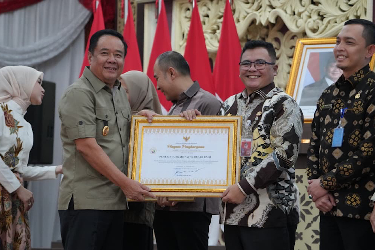 Muara Enim Pemerintah Daerah Terbaik  Keterbukaan Informasi Publik di Sumsel