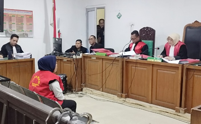 8 Butir Pil Ekstasi Jerumuskan Leni Marlina dengan Pidana 7 Tahun Penjara