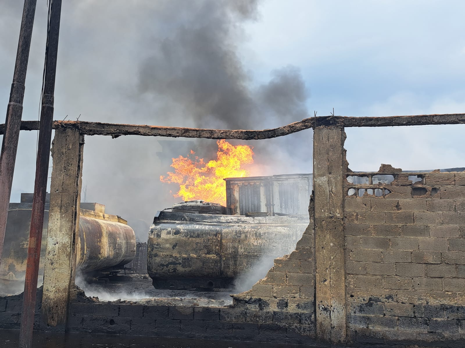 Gudang Penimbunan BBM di Kertapati Terbakar, Begini Kata Kombes Pol Ngajib 
