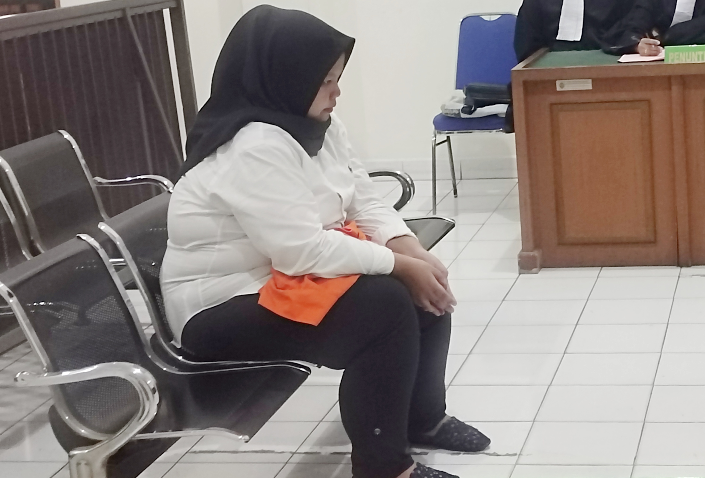 Terlalu, Tipu Teman Sendiri Modus Loker Uang Pelicin Puluhan Juta Rupiah Bikin Nuria Dihukum 2 Tahun Penjara