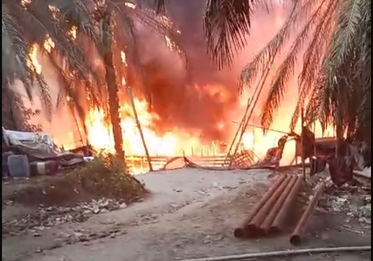 Tempat Penyulingan Minyak Ilegal di Keluang Muba Kembali Terbakar Hebat