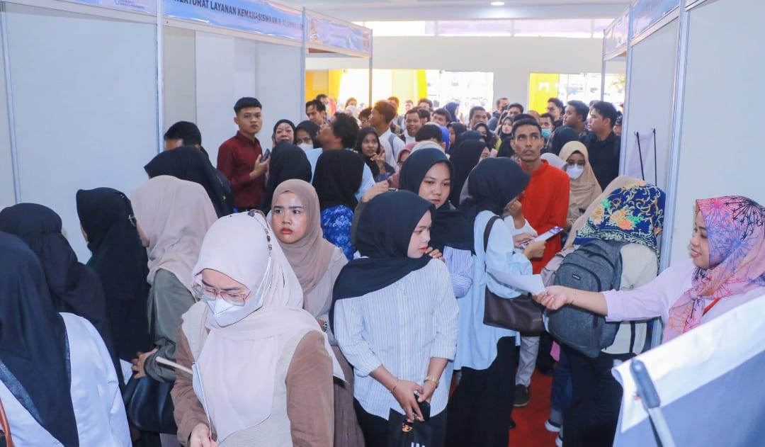 Kurangi Pengangguran, Disnakertrans OKI Buka Job Fair Ratusan Loker