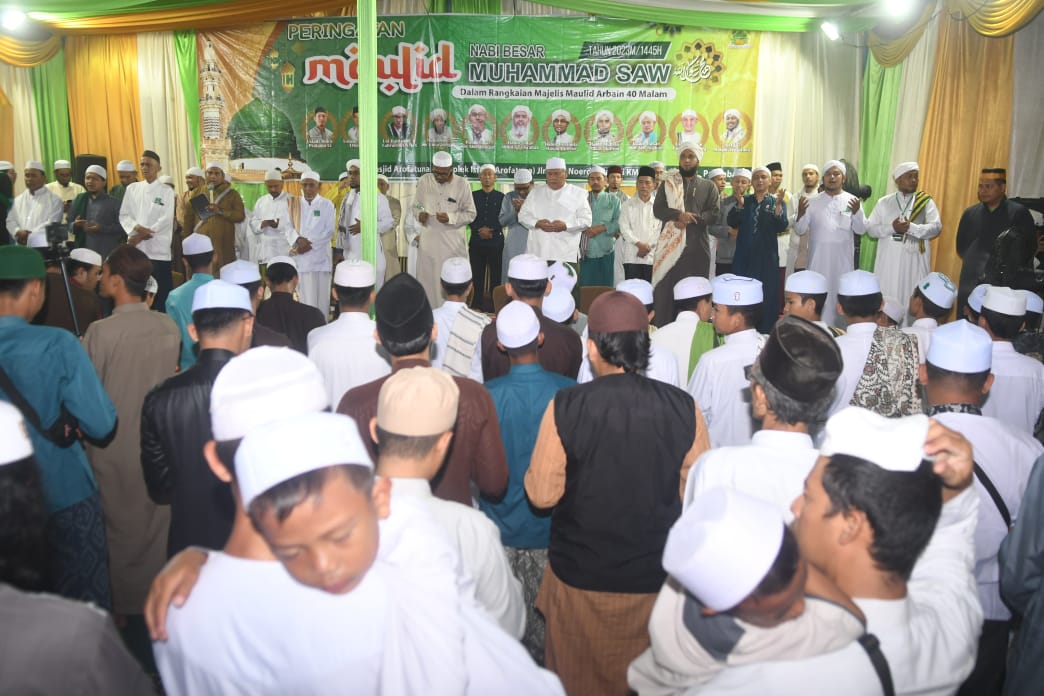 Begini Suasana Peringatan Maulid Nabi Muhammad SAW 1445 H di Arofatuna Palembang 