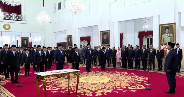 Tak Ikut Kabinet Prabowo, Diam-diam Luhut Binsar Panjaitan Isi Jabatan Strategis, Tugasnya Cuma Begini?