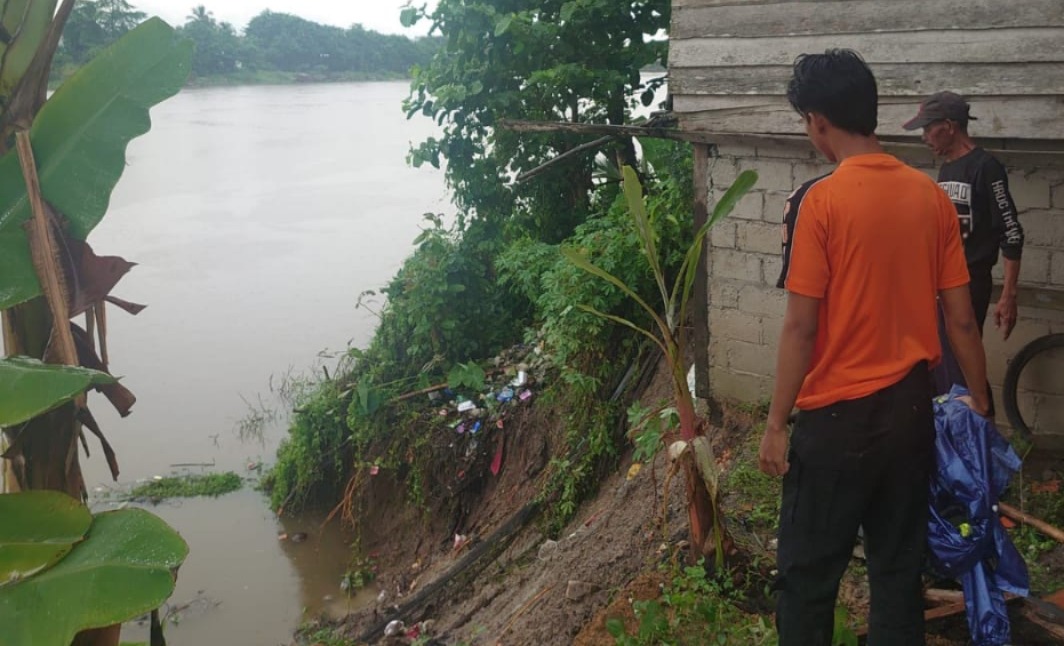 10 Daerah Status Darurat Banjir dan Tanah Longsor, Sumsel Siaga, Diimbau Waspada Selama Musim Hujan