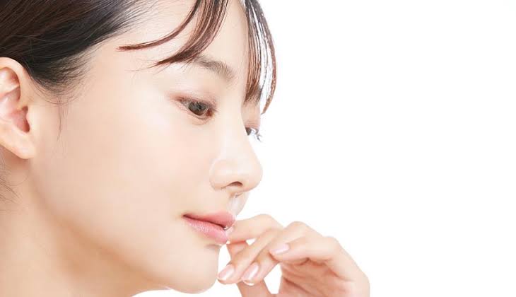 8 Cara Menghaluskan Kulit Wajah Agar Lebih Segar dan Bebas dari Muka Berminyak, Tak Perlu Modal Banyak