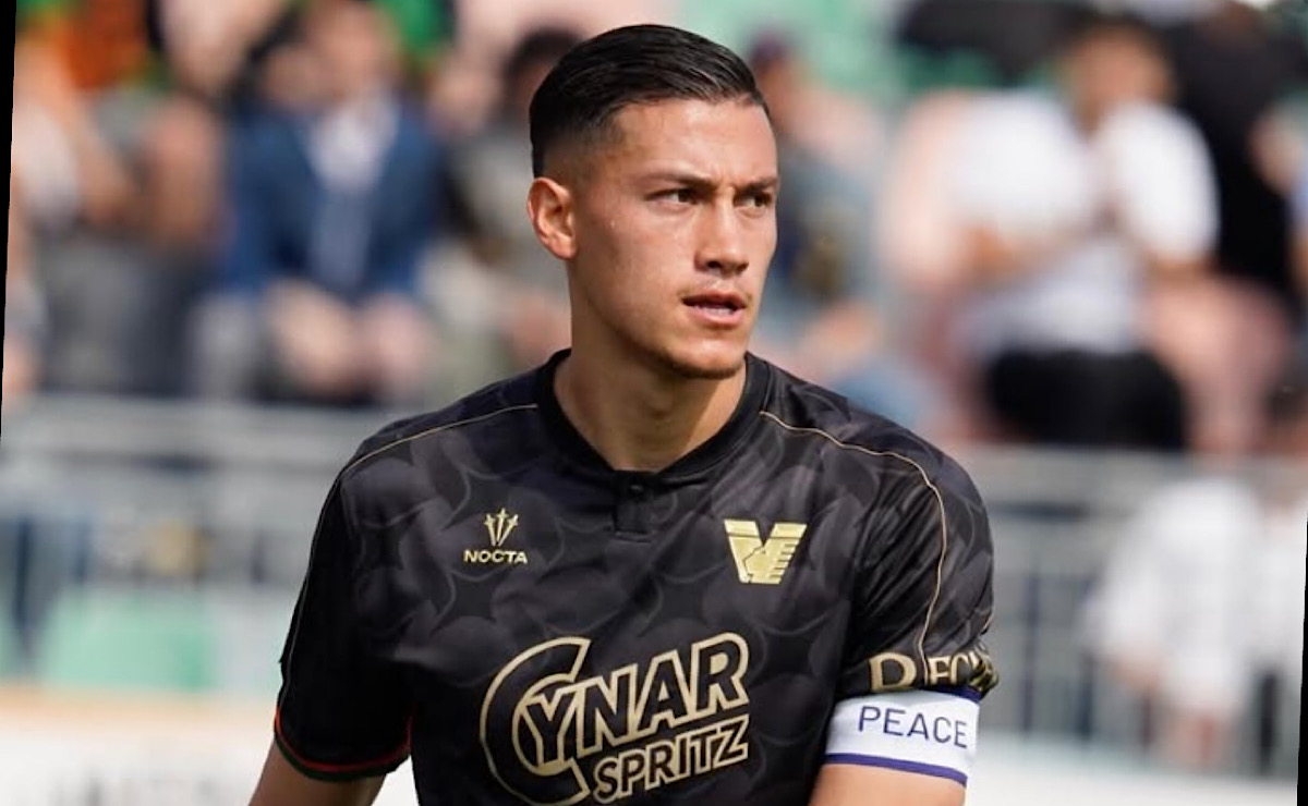 Venezia Menggila Tekuk Fiorentina 2-1, Jay Idzes Luapkan Kegembiraan Bersama I Lagunari