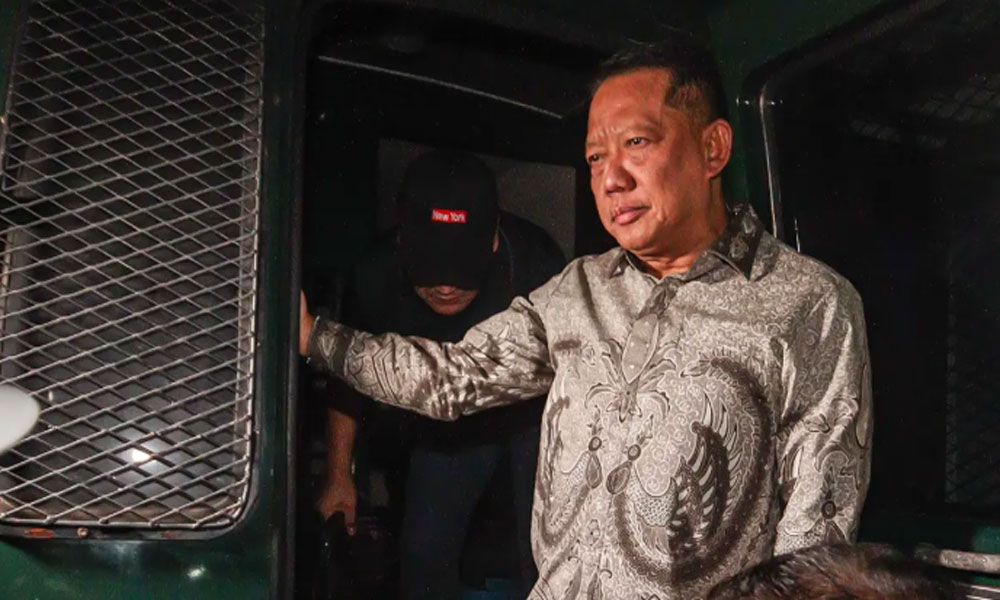 3 Hari Ditahan di Rutan KPK, Febrie Adriansyah Dijenguk Keluarga