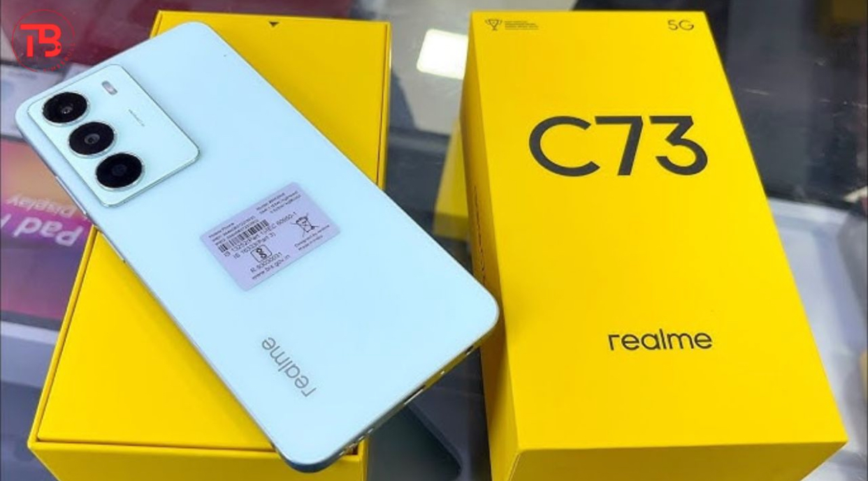 Realme C73 5G Hadirkan Pengalaman Scrolling Super Mulus, Tetap Nyaman Digunakan di Luar Ruangan